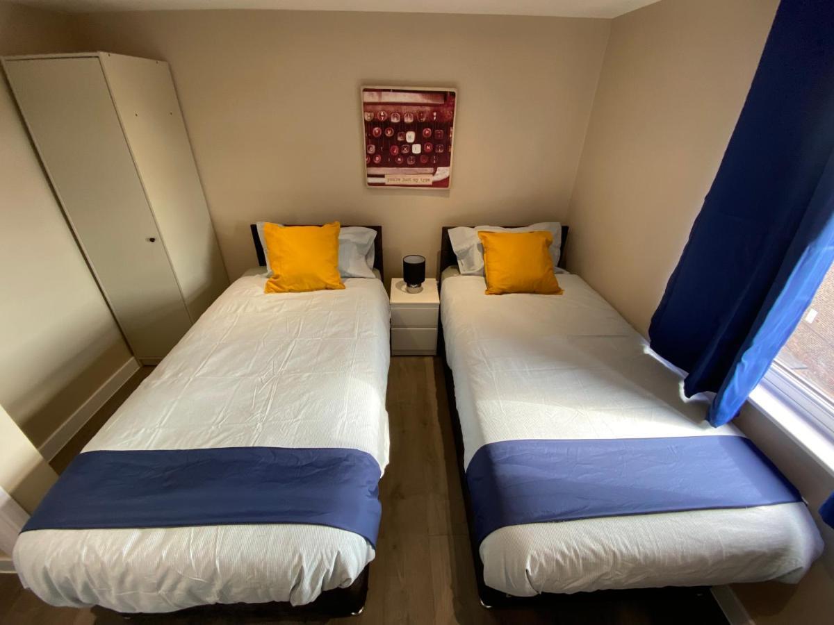 Stunning 1 Bedroom Flat In Wood Green Лондон Экстерьер фото
